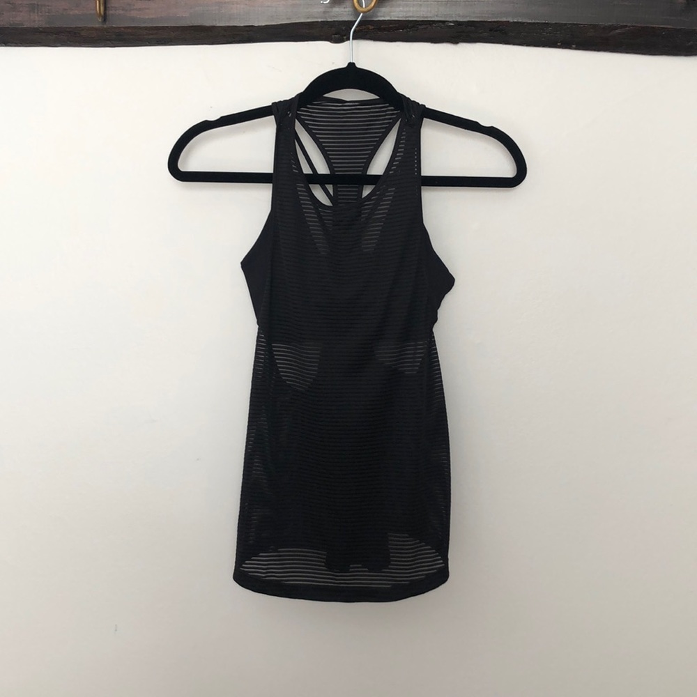 Lululemon tank top